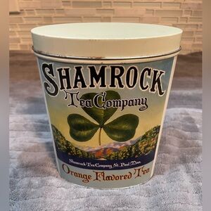 Shamrock Tea Company Tin Great For St. Patrick's Day
Display 6X4.25"